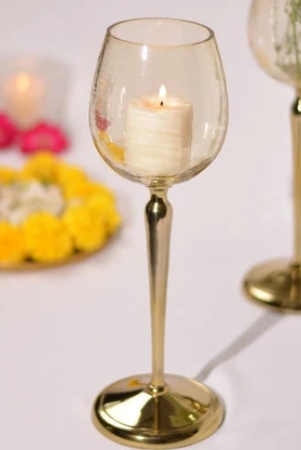 enhance-transluscent-candle-holder-hurricane