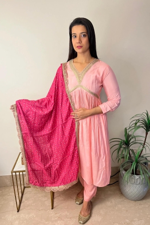 heer-pink-alia-cut-suit-with-bandhani-dupatta-l