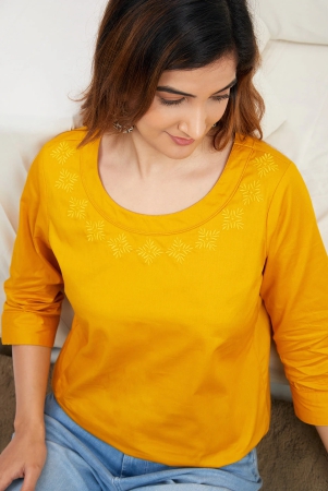 illuminate-pure-cotton-embroidered-top-xl