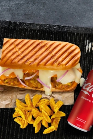 delhi-tikki-sandwich-side-coke