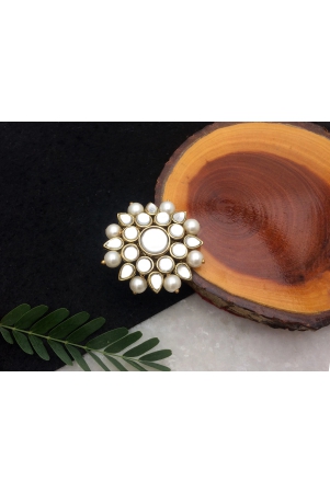 kundan-and-pearl-round-ring