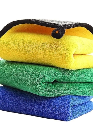 HOMETALES Multicolor 800 GSM Microfiber Cloth For Automobile ( Pack of 3 )