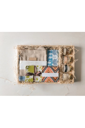 her-littler-things-sustainable-gift-hamper