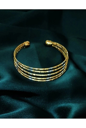 gilher-gold-bracelet-pack-of-1-none