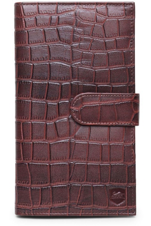 samtroh-croco-desing-leather-brown-passport-holder-brown