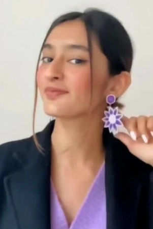 lavender-beaded-floral-earrings