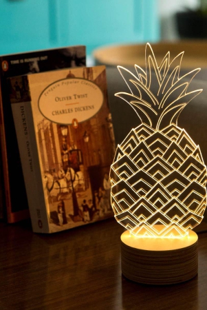 pineapple-acrylic-led-table-lamp-pineapple