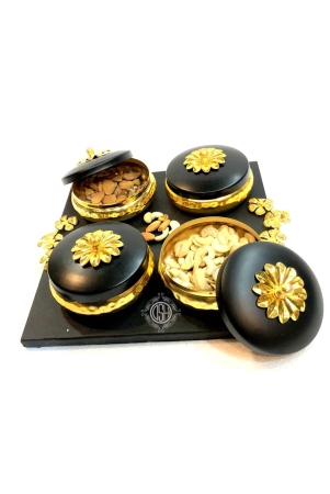 Handcrafted Serving (Snacks, Dry Fruits) Home/Kitchen Handcrafted Wooden Tray/Platter with Serving Pots (Set of 4 pots)