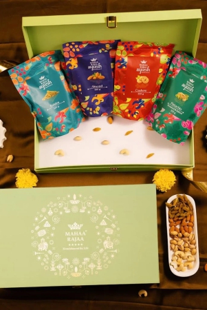 mahaarajaas-diwali-special-royal-gift-hamper