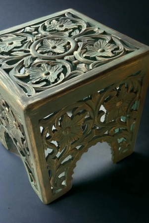 guftagu-2-wooden-carved-cube-side-table-gold-distress