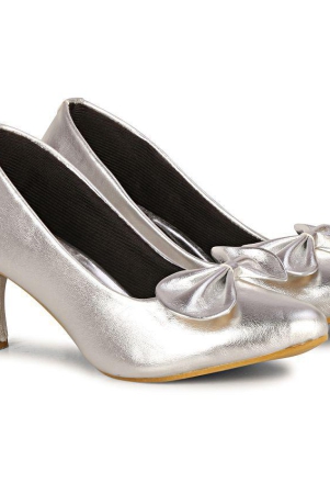 ishransh-silver-womens-pumps-heels-none