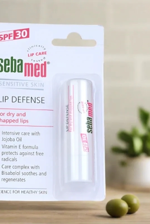 sebamed-lip-defense-balm-with-spf-30