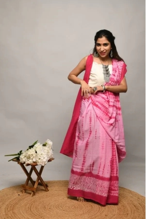 distant-waves-saree