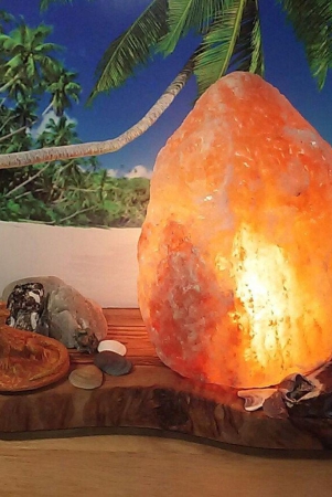 Natural Rock Shape Himalayan Salt Lamp - Small cream color