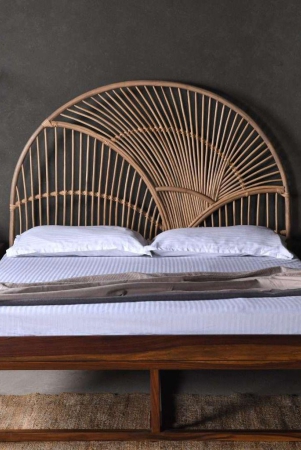 mezoma-bamboo-bed