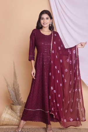 party-gaown-with-dupatta-xxl-maroon