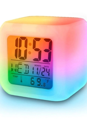 daybetter-digital-plastic-square-table-clock-pack-of-1