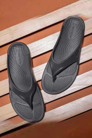 redtape-sliders-slippers-for-men