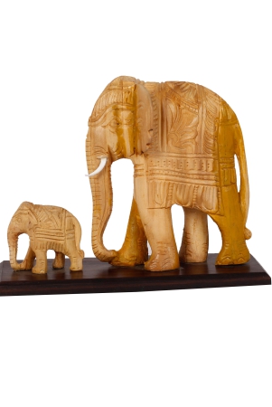 sandalwood-elephant-with-baby