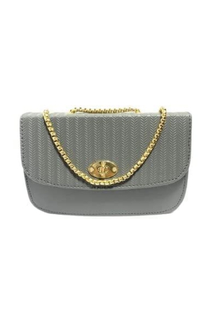 non-detachable-shoulder-chain-strap-twist-closure-stylish-womens-sling-bag-croco-chain