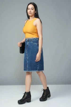 high-rise-blue-knee-lenth-slit-denim-skirt-34