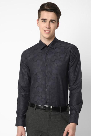 premium-slim-fit-geometric-printed-cotton-formal-shirt