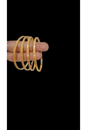 gold-plated-stylish-glossy-finish-metal-bangle-set-of-4-for-women-and-girls