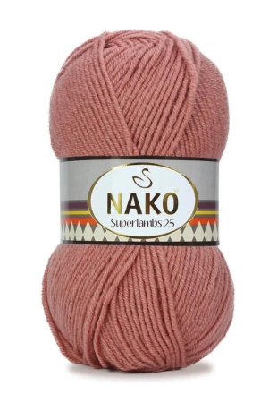 nako-superlambs-25-yarn-fuchsia-4232