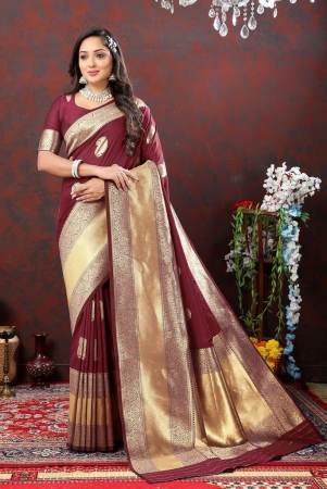 maroon-soft-silk-woven-design-gold-zari-weaving-saree