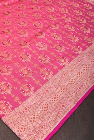 strawberry-dual-tone-intricate-banarasi-katan-silk-saree-with-meenakari-jaal-silk-mark-certified