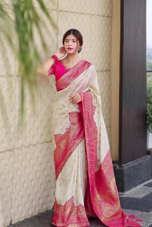 apnisha-banarasi-silk-embellished-saree-with-blouse-piece-off-white-pack-of-1-off-white