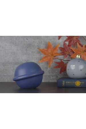 ceramic-planet-shape-vases-blue