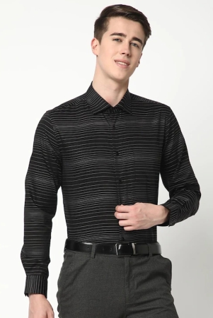 premium-slim-fit-horizontal-striped-cotton-formal-shirt