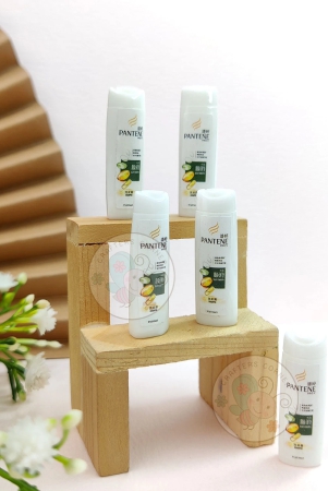 miniature-pantene-shampoo-bottles