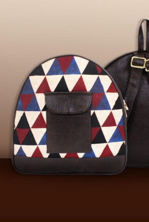 triangle-maze-block-printed-backpack