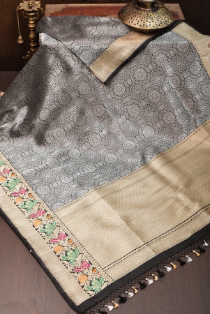 exquisite-brocade-banarasi-saree-in-black-with-meenakari-borders-silk-mark-certified