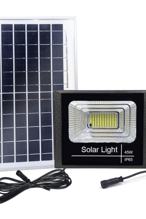 45-watt-solar-flood-light