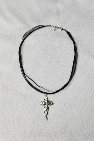 gothic-cross-necklace-silver-tone