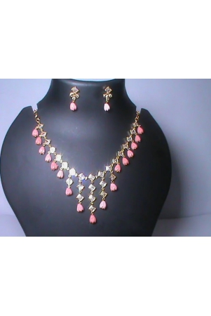 delicate-pink-beaded-necklace-and-earring-set-with-rhinestone-accents