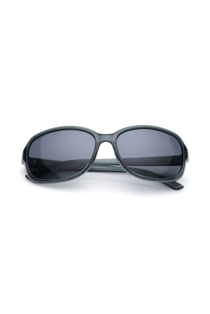 black-bug-eye-sunglasses-for-women