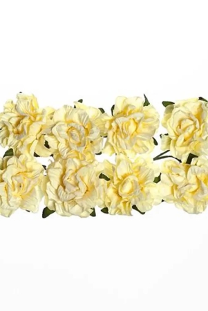 cream-white-paper-flowers-clove