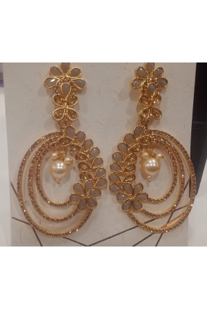 rose-golden-earrings-for-women