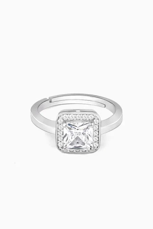 anushka-sharma-silver-studded-classic-square-ring