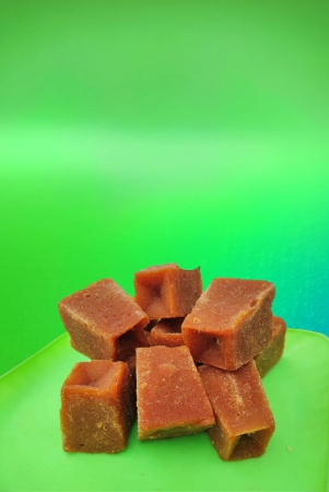 sutra-jaggery-square-cubes-450-gm