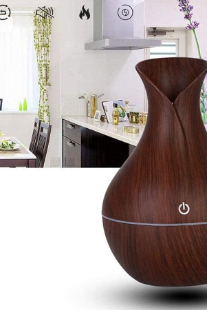 GOGA FASHION Wooden Aroma Diffuser Air Freshener Humidifier with LED Night Light for Car Home and Office (Multi Color) (Light Wooden)