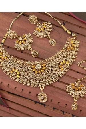 sukkhi-alloy-yellow-traditional-necklaces-set-choker-yellow