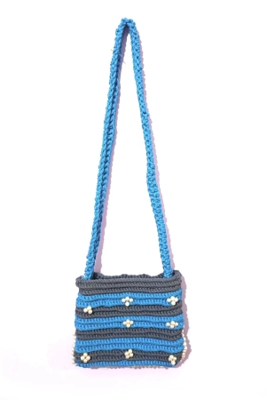 handmade-designs-womens-macrame-bag-purse