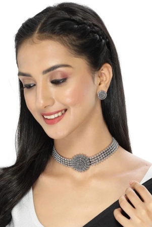 sukkhi-silver-alloy-necklace-set-pack-of-1-silver