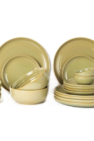 handcrafted-chip-resistance-porcelain-dinner-set-20-pieces-dish-set-serving-for-6-microwave-and-dishwasher-safe-bone-ash-free-crockery-set-for-dining-and-gifting-olive-green