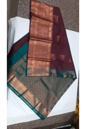 woven-solidplain-pure-silk-saree-maroon-color-saree-with-distumper-color-pallu